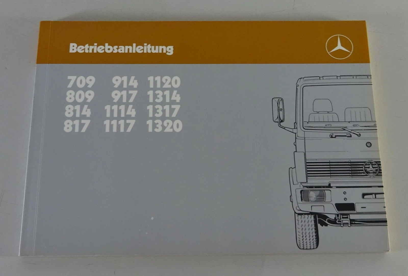 Mercedes-Benz Truck Owners Manual Light Class 709-1320 Stand 10/1986 DIN A5