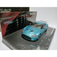 MINICHAMPS 1:43 Aston Martin V12 Zagato 2012 Limited Edition Collectible Car
