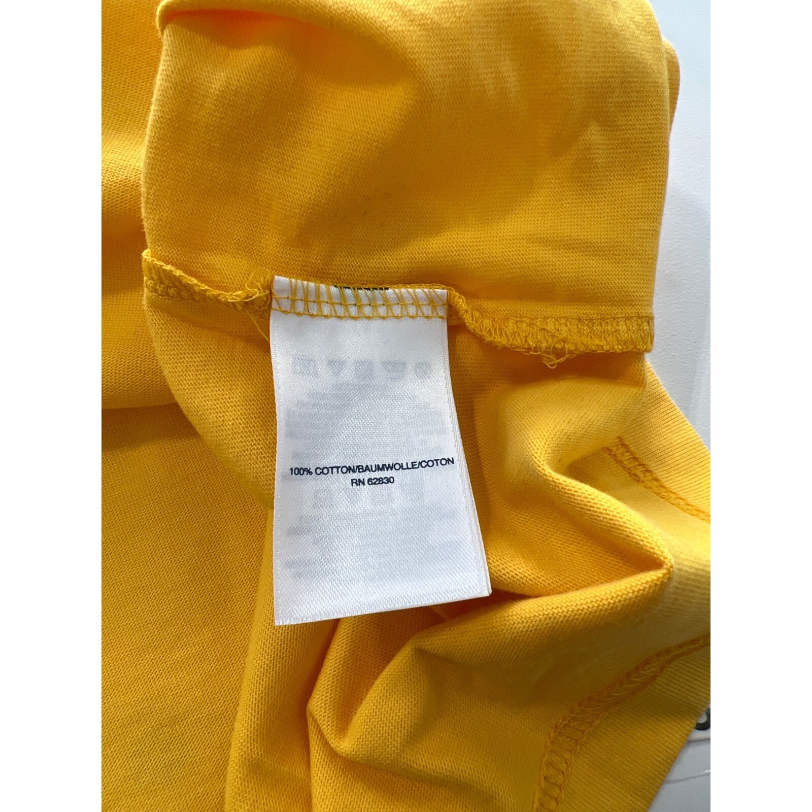 Lands' End Short Sleeve Pocket SuperT TShirt Men's XL Yellow Crewneck