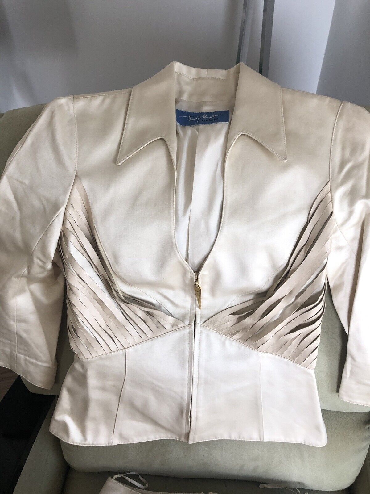 Thierry Mugler Skirt Suit sz 38 - Cream Gold With… - image 2