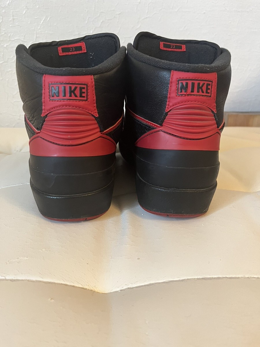 Nike Air Jordan 2 Retro Alternate 87 Bred Chicago 834274-001 Used