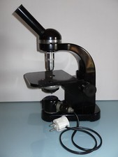 ANTICO MICROSCOPIO POLARIZZATORE  ERNST LEITZ WETZLAR   POLARIZING MICROSCOPE
