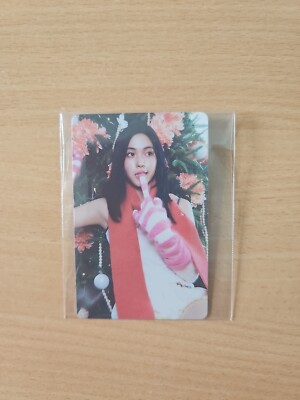 ITZY - GOLD STANDARD VER OFFICIAL RYUJIN ( Shin Ryu-jin) PHOTOCARD *SEALED*