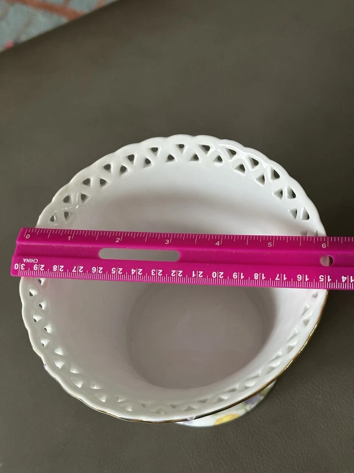 Винтажная декоративная мини-ваза/чаша Baum Bros из фарфора анютины глазки 4,75 X 6 дюймов - Изображение 3 из 4