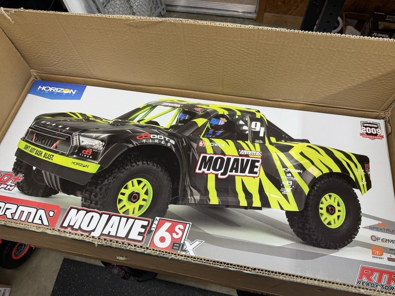 Arrma Mojave 6S Blx  Desert Truck Rtr, Green, Ara7604V2T1 NEW SEALED 1/7