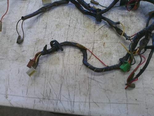 1985-1989 Kawasaki Ninja 600 ZX600A complete wiring harness - Picture 3 of 8
