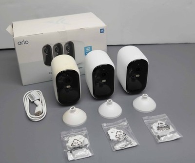 Arlo Essential XL VMC3352 Outdoor Wireless 2K 3 Cameras Set