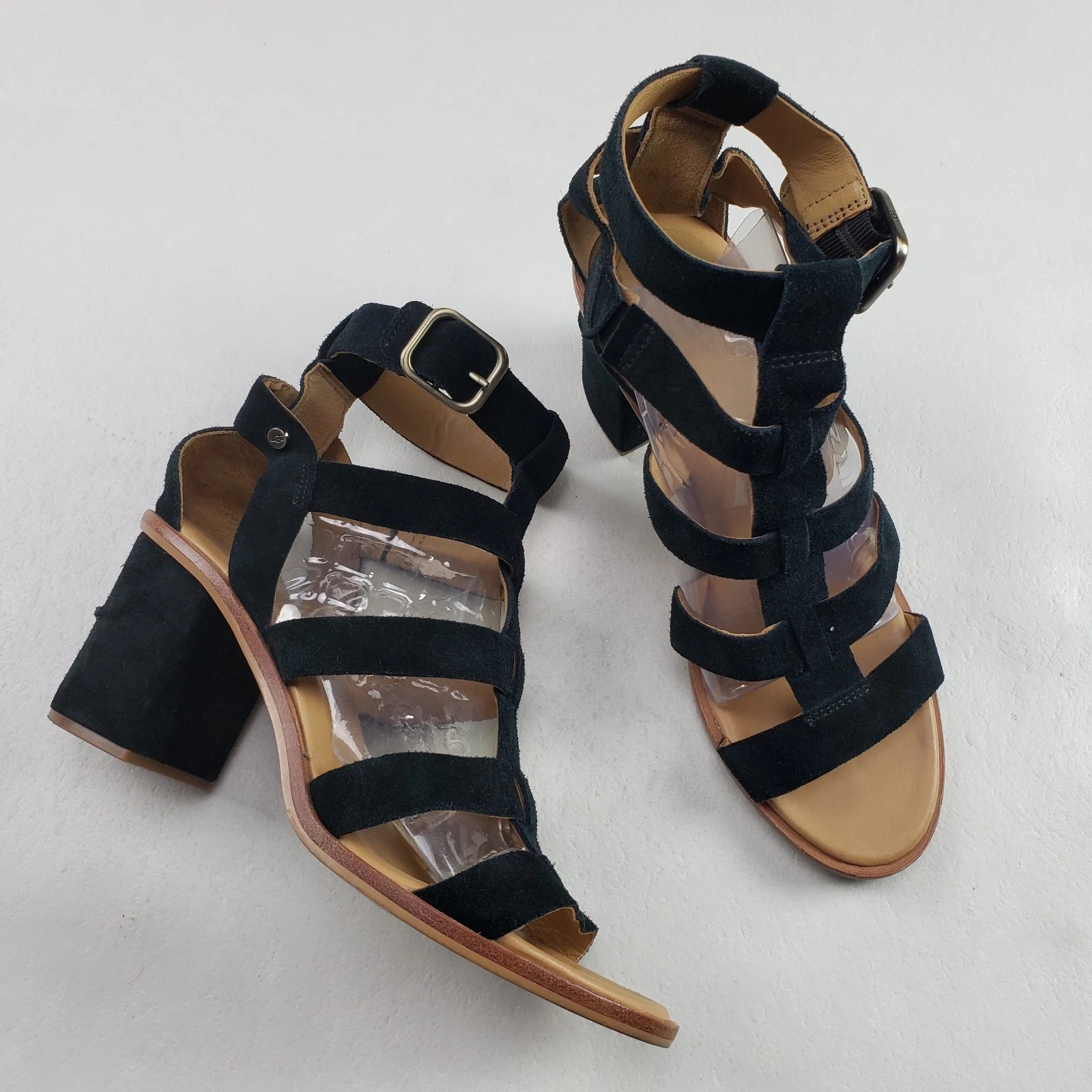 Ugg Macayla sandalo alla caviglia donna 9 5 nero scamosciato cinturino blocco scarpa tacco