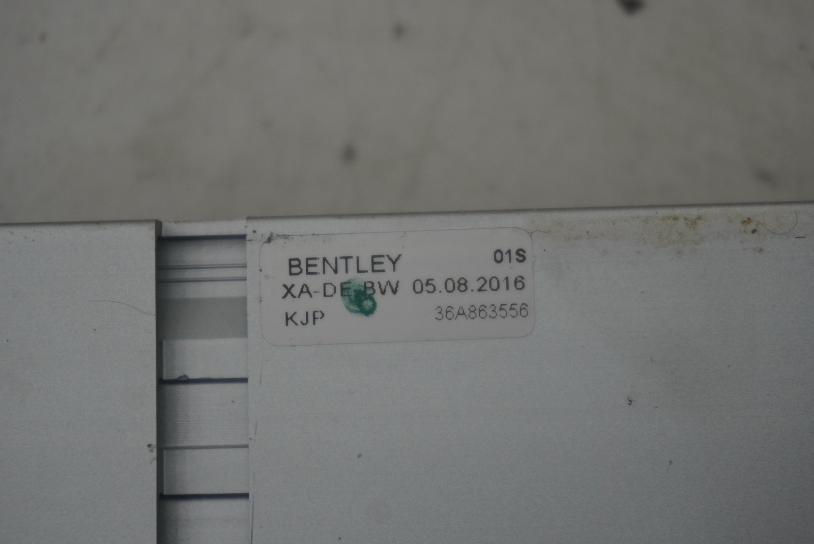 Bentley Bentayga Rear Trunk floors Set P/N 36A863555