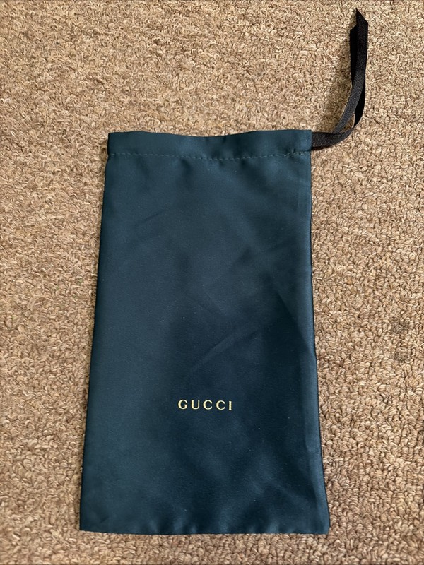 Green Gucci Silk Dust Bag - Never Used - FREE SHIPPING!