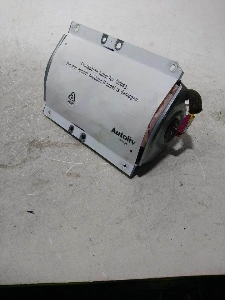 Used Right Instrument Panel Air Bag fits: 2010 Volvo XC90 passenger dash Right G - Изображение 2 из 4