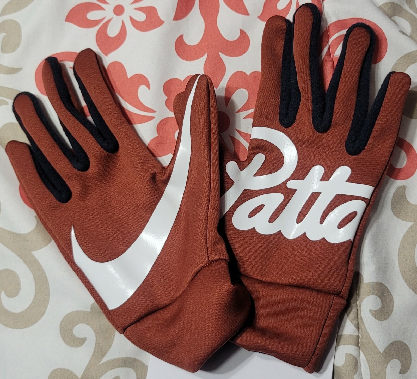 patta gloves