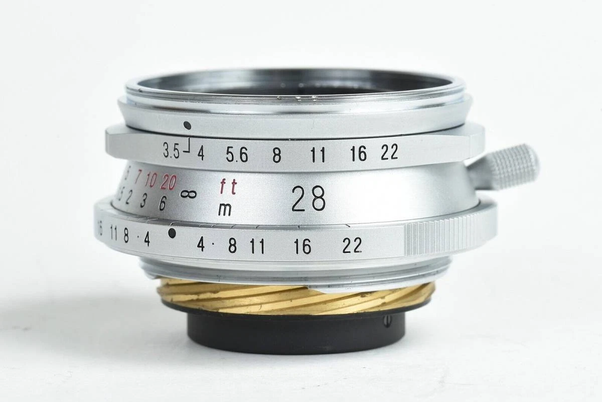 Voigtlander Voigtlander COLOR-SKOPAR 28mm F3.5 silver with original box/k46