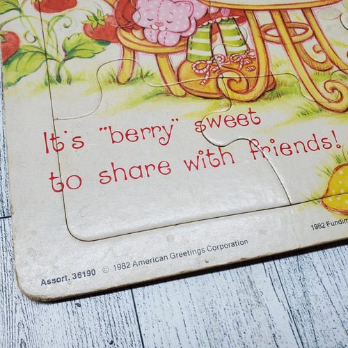 Strawberry Shortcake Vintage 1982 Jigsaw Puzzle 15 Piece "It's Berry Sweet" Rare - Picture 7 of 8