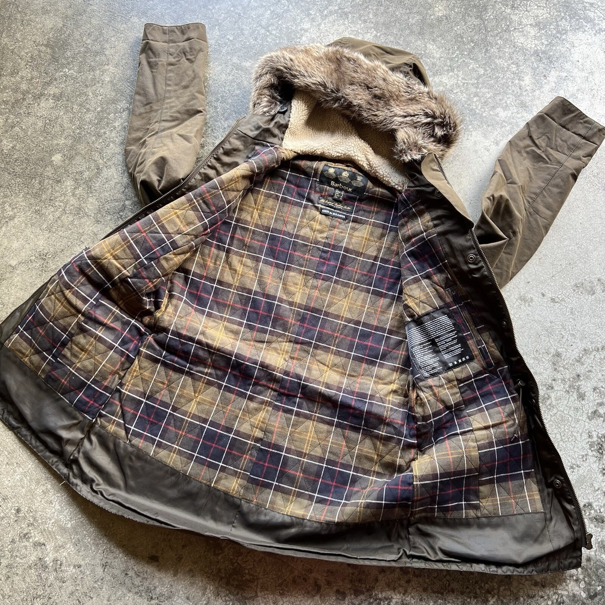 【Barbour】Kelsall ワックスジャケット　パーカー　ファー付　y2k Barbour Kelsall Wax Cotton Parka Jacket Womens Size UK 12 | eBay