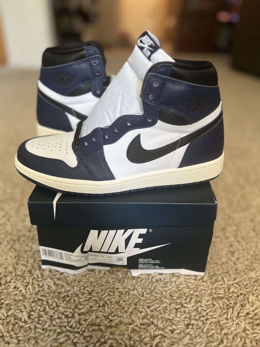 Size 8.5- Air Jordan 1 Retro OG High Midnight Navy Size 8.5- Air Jordan 1 Retro OG High Midnight Navy
