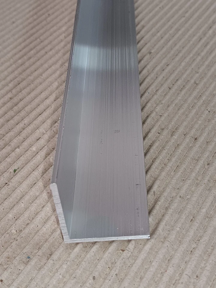 profilo barra ANGOLARE in alluminio lega EN-AW 6060 T6 lunghe 1,2,3 metri - Immagine 2 di 4