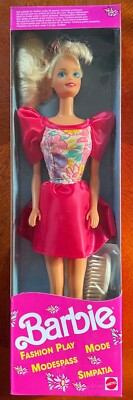 ビンテージ　Barbie 1991 Barbie Fashion Play Simpatia Modespass #2712 NIB Foreign Doll
