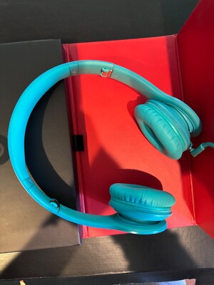 Beats Solo HD by Dr. Dre Headband Headphones - Teal EXCELLENT CONDITION !