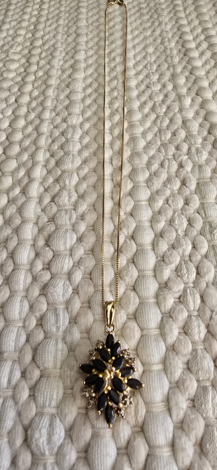 Picture 2 of 18
