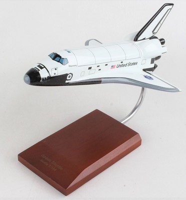 NASA US Space Shuttle Discovery Orbiter OV-103 Desk Top Display 1/144 XX Model