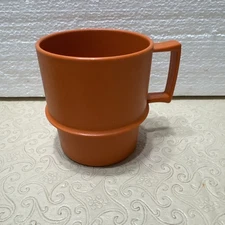 TUPPERWARE 1312-17 Stackable Coffee Mugs Cup Harvest Color(7)