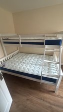 White Solid Pine Triple Sleeper Bunk Bed + 2 Mattresses – Excellent Condition