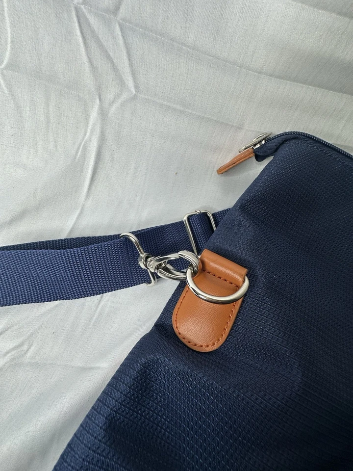 Vintage Samsonite  Travel tote Navy Blue & Brown Leather Trim - Image 4 of 4