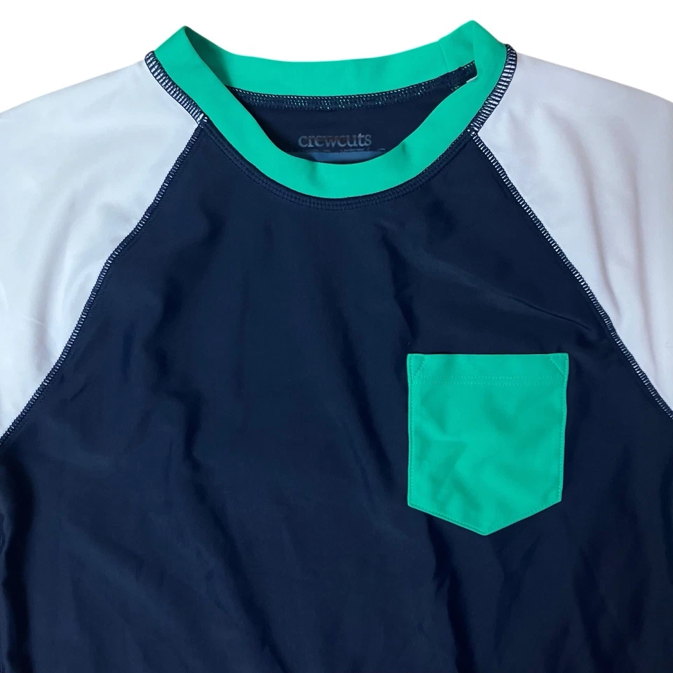 Camisa de natación Crewcuts para niños M azul bloque de color UPF 50+ protección contra erupciones Top vacaciones Foto 2 de 4