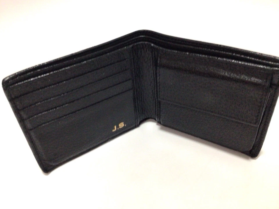 CARTERA DE CUERO NEGRA GUCCI para hombre / logotipo de metal gg Foto 3 de 4