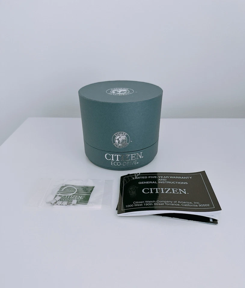 Reloj brazalete Citizen Eco-Drive para mujer con esfera negra de acero inoxidable - Nuevo Foto 3 de 4