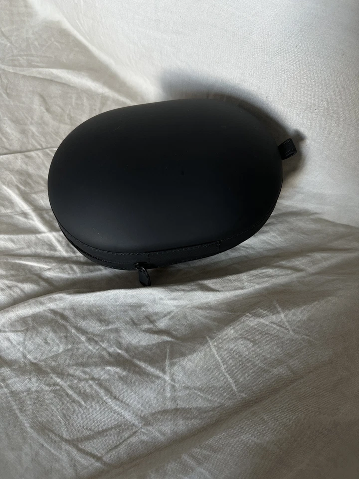 Bolsa/manga Beats By Dr. Dre - negra solo el estuche. Foto 2 de 4