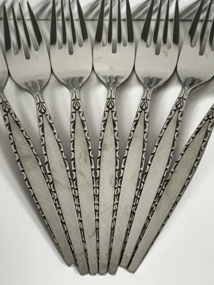 Community Oneida Venetia Forks Dinner 7 3/8”Stainless Steel Flatware Lot of 7 - Image 3 of 4