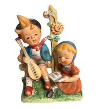 VINTAGE! Figurine Japan Lipper & Mann Girl Boy Musical Instrument Singing DEC25