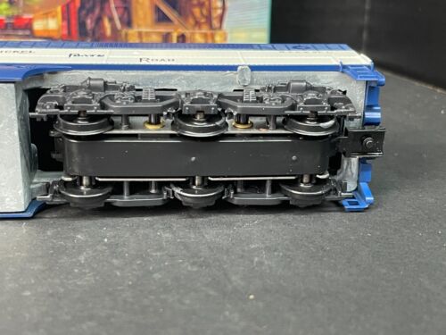 Athearn Trains Nickel Plate Road ALCO PA-I HO Diesel Locomotive Passenger - Picture 15 of 17