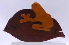 Handwood Handicrafts - WOODEN PUZZLE BOX with LIGHT WOODEN FROG -Ships FREE