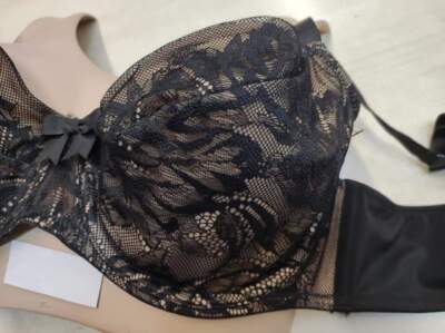 REGGISENO PIZZO NERO DONNA in COPPE C - D - E
