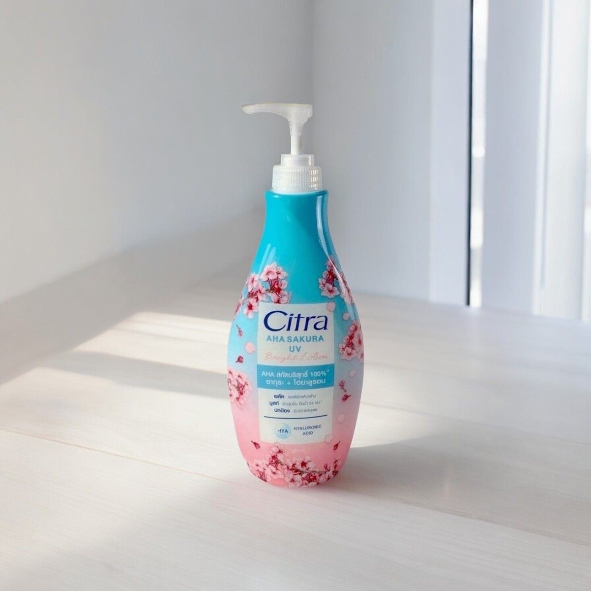 Citra AHA Sakura UV Bright Body Lotion Hyarulon 2x300ml Hydrate