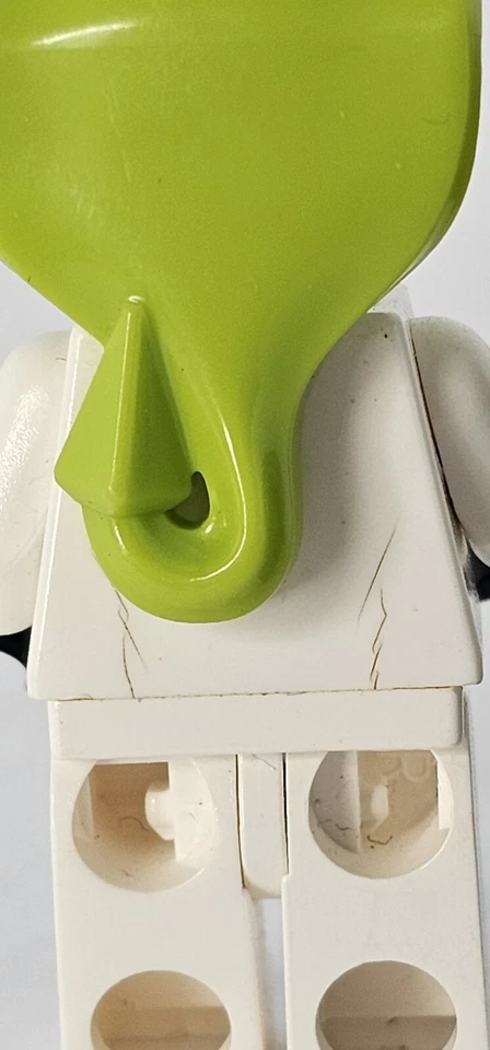 Lot Of 5 Lego Ninjago Minifigures *NOT CORRECT BODIES* - Image 3 of 4