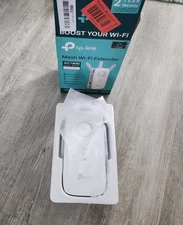 TP-Link AC1900 WiFi Extender (RE550), Covers Up to 2800 Sq.ft and 35 Devices