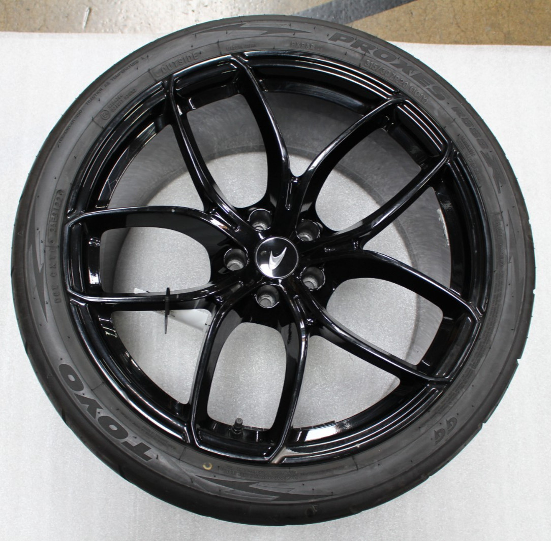 McLaren 720S, Rear Wheel, Scratches, Used