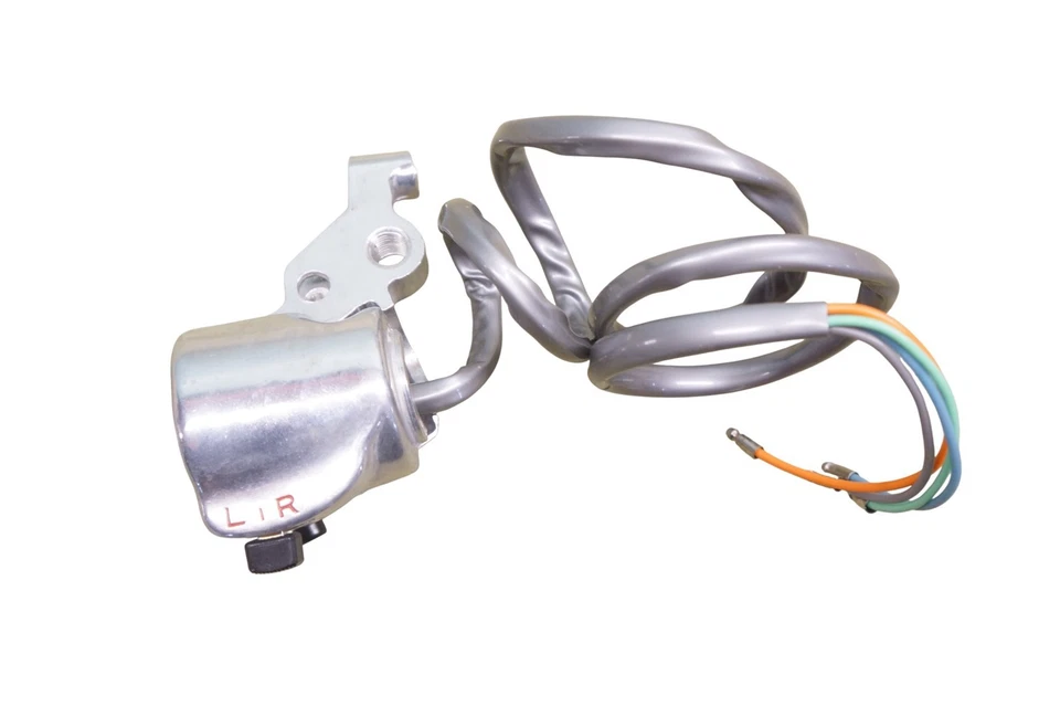 Interruptor izquierdo HONDA S90 S110 CA175 CB125 CD125 CD175 CL125 *2282 Foto 2 de 4