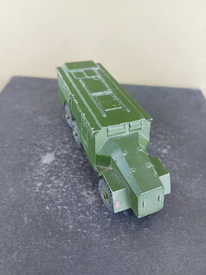 Vintage Dinky Toys #677 Armoured Command Vehicle - Image 2 of 4