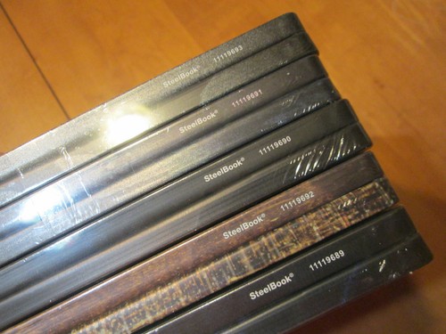 RESIDENT EVIL RETRIBUTION,AFTERLIFE,EXTINCTION + BLU-RAY STEELBOOK SET 1-5 LOT - Picture 9 of 10