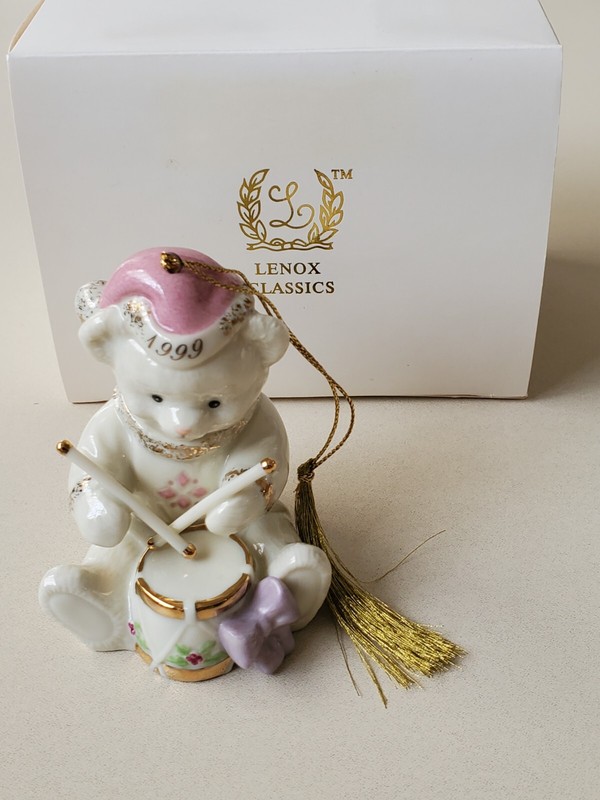 Lenox Porcelain 1999 Ornament Teddy's Christmas Wish. Limited Edition. Bear. 