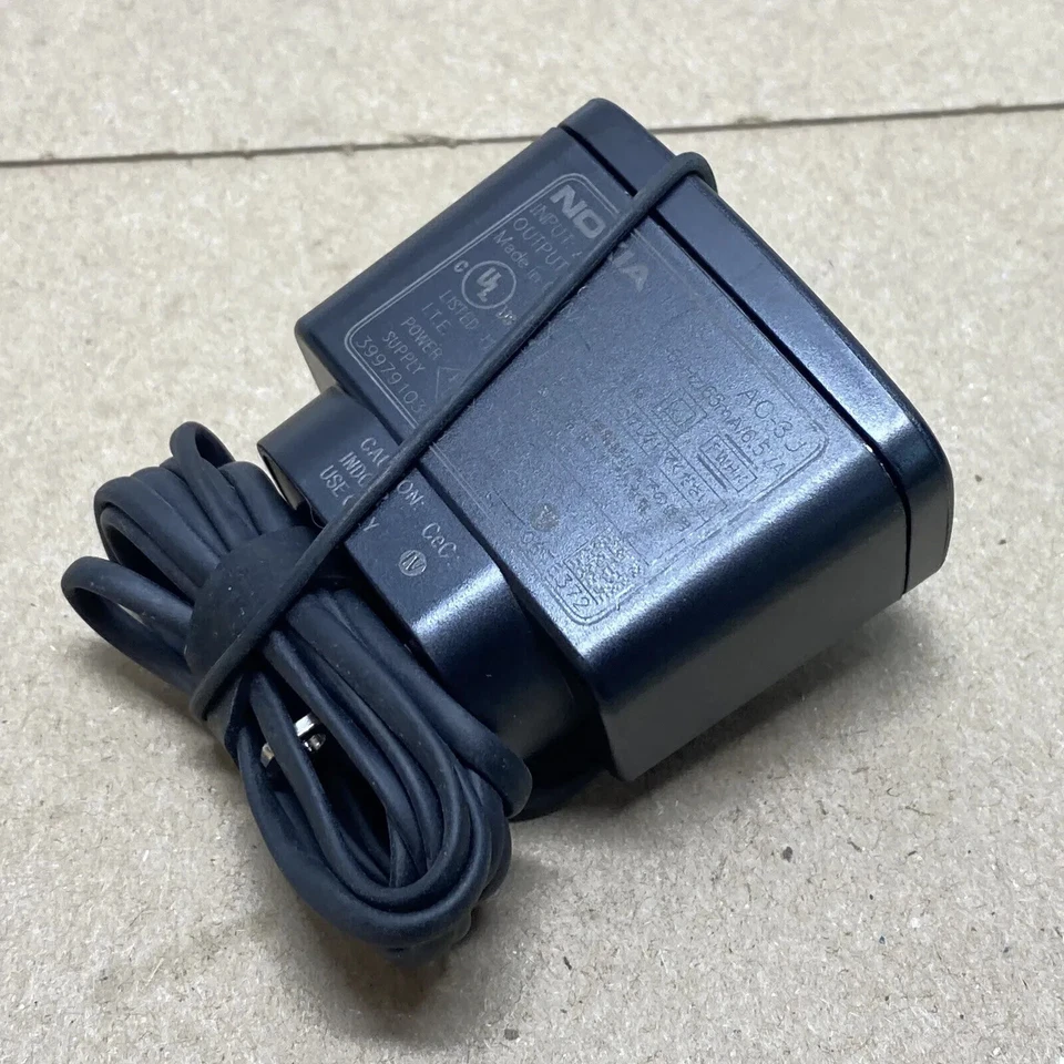 2mm Pin AC-3U Travel Charger for Nokia 1600, 5130 XpressMusic - Image 2 of 2