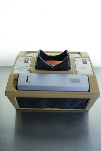 UVP Chromato-Vue Cabinet CC-60 - Picture 2 of 10