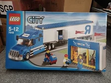 NEW RETIRED Lego City Limited Edition 7848 Toys "R" Us Truck 2010 SEALED NIB