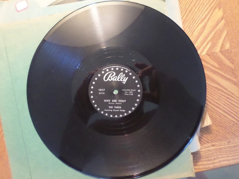 BALLY 78 RECORD 1017/THE TURKS/THIS HEART OF MINE/WHY DID YOU ?/DOO WOP EX+  - Image 2 of 4