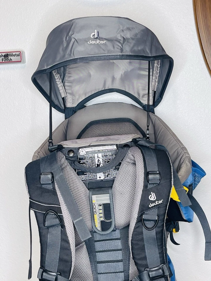 Mochila Deuter Kid Comfort II de alta calidad para niños/bebé azul con cubierta de sombra Foto 4 de 4